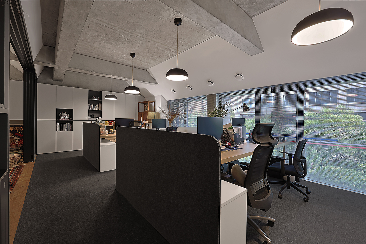 Wujiaochang Office Hero