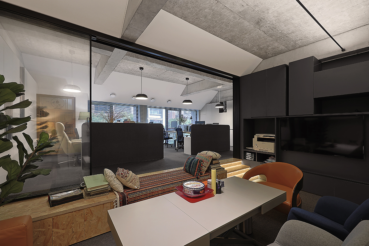 Wujiaochang Office Interior View 4